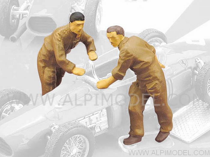 2 Meccanici Ferrari 1961 by brumm