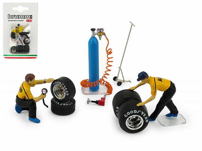 Tires Change Set Kit / Kit Set Cambio Gomme (Mechanics figurines/Air Tank/Tire set) by brumm
