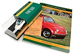 Libro 'FIAT 500' (lingua italiana) e modello Fiat 500 1957