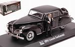 Lincoln Continental 1941  The Godfather 1972 with Don Corleone figure
