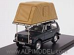Lada Niva 1981 with tent on roof (Green)