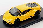 Lamborghini Huracan Evo RWD (Belenus Yellow)