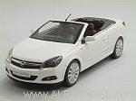 Opel Astra Twintop 2006 (White)