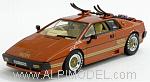 Lotus Esprit Turbo 007 'For Your Eyes Only'  with ski