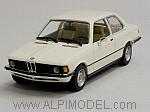 BMW 318 1975 (Alpin White)