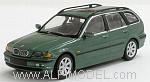 BMW 328i Touring 1999 (Green metallic) with engine details