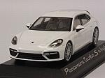 Porsche Panamera Turbo S E-Hybrid 2017 (White) Porsche Promo