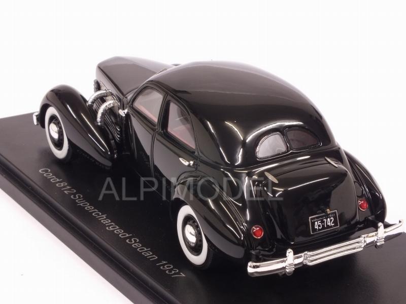 Cord 812 Supercharge Sedan 1937 (Black) by neo