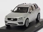 Volvo XC90 2015 (Electric Silver)