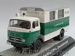 Mercedes LP911 truck Polizei