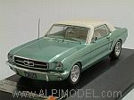 Ford Mustang 1965 (Metallic Green)