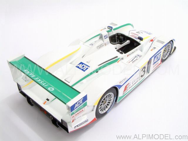 Audi R8 Winner Le Mans 2005 (1/18) Lehto - Werner - Kristensen by spark-model
