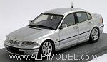 BMW 318i 1999 (Light Silver)